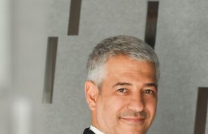ΔΕΗ και Vodafone Ελλάδας διερευνούν τη δυνατότητα να ενώσουν τις δυνάμεις τους στις οπτικές ίνες